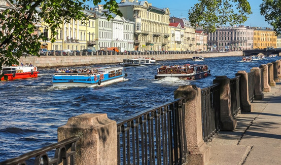 Чем заняться в Санкт-Петербурге в жаркую погоду