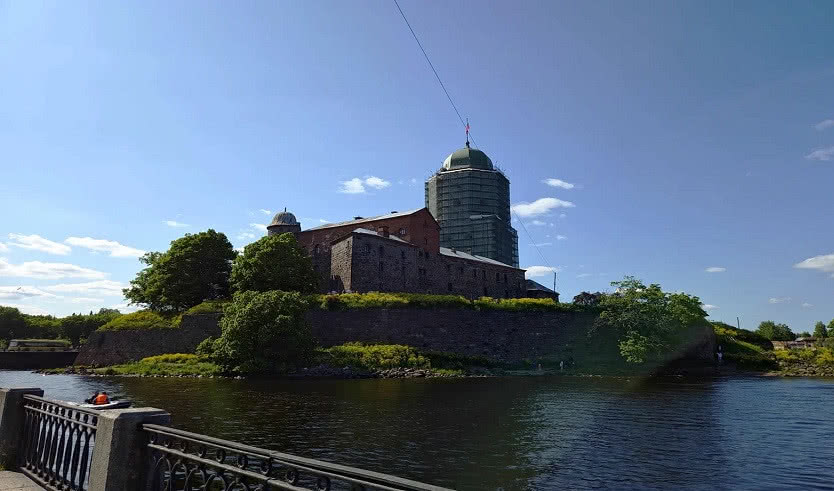 Выборг — Индивидуальные экскурсии в Санкт-Петербурге от 4650 рублей