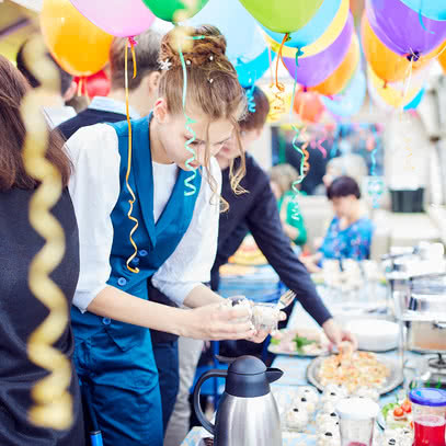 Выпускные вечера (выпускной) для 9 класса в СПб