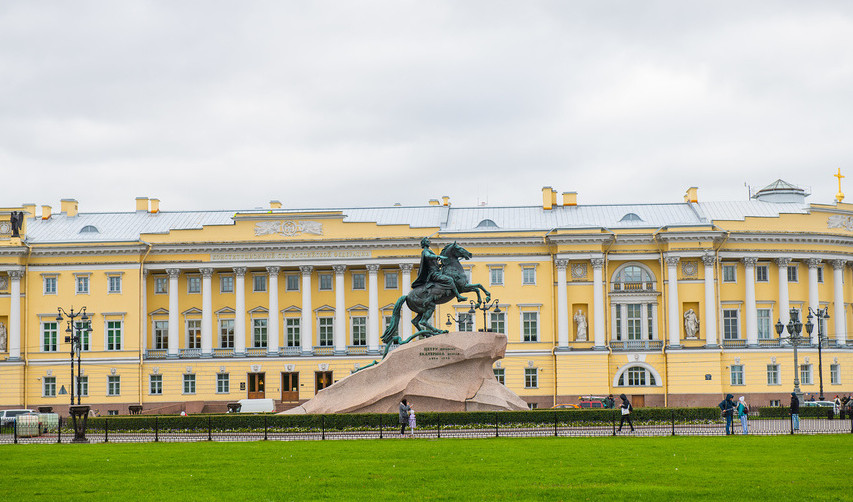 Ансамбли Петербургских площадей: Сенатская – Пешеходные экскурсии  