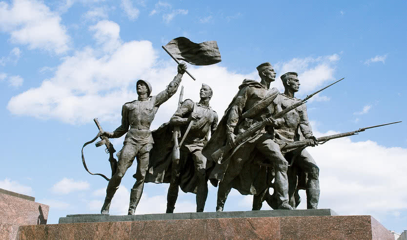 7 чудесных дней в Санкт-Петербурге – туры для школьников от 12700 рублей