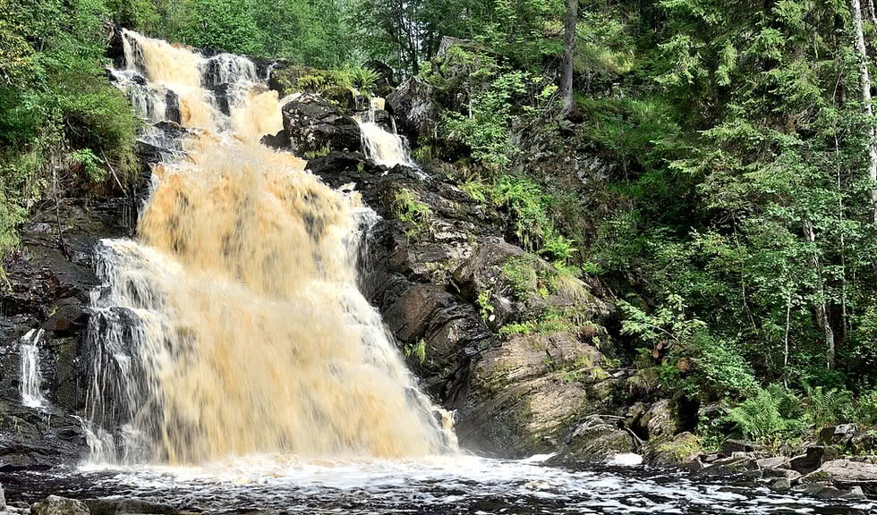 Водопад Юканкоски / «Белые мосты»