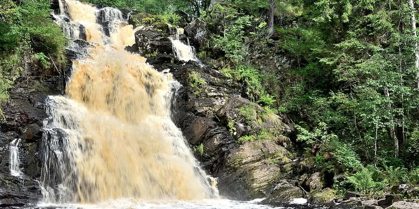 Водопад Юканкоски / «Белые мосты»