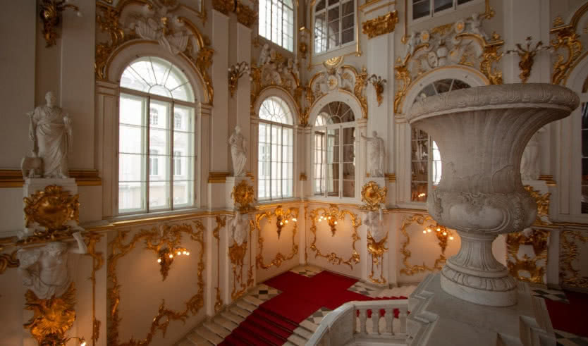 Тур для школьников «Блистательный Петербург» — Туры в Санкт-Петербург для школьников от 11000 руб.