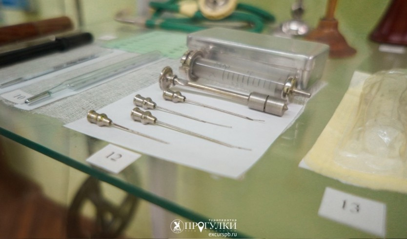 Интерактивное занятие «Вокруг человека за 80 минут» (Военно-медицинский музей)  – Сборные экскурсии, мастер-классы, квесты для школьников в Санкт-Петербурге от 900 рублей