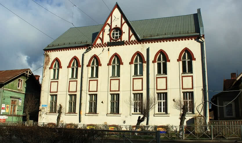 Бывшее здание типографии – туры в Карелию от 1990 рублей