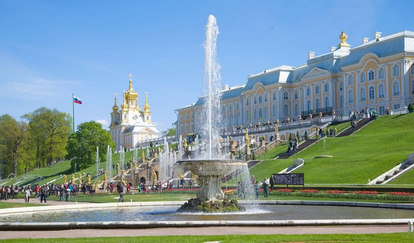 Большой Петергофский дворец – индивидуальные (VIP) экскурсии и туры в Санкт-Петербурге от 14000 рублей