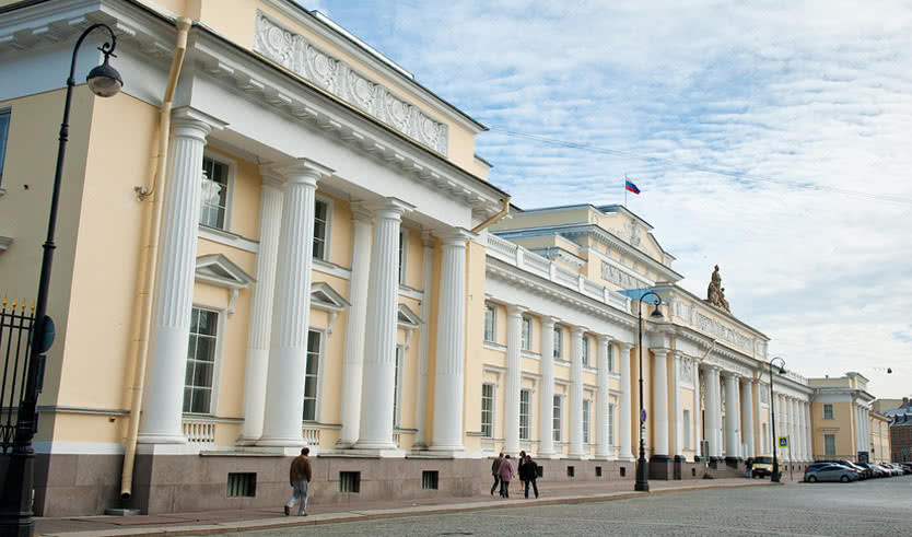 «Сокровища Особой кладовой» (Российский этнографический музей) – интерьерные экскурсии от 1400 рублей