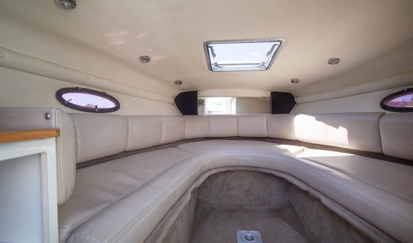 Аренда катера Chaparral 2835 Limited от 12000руб.