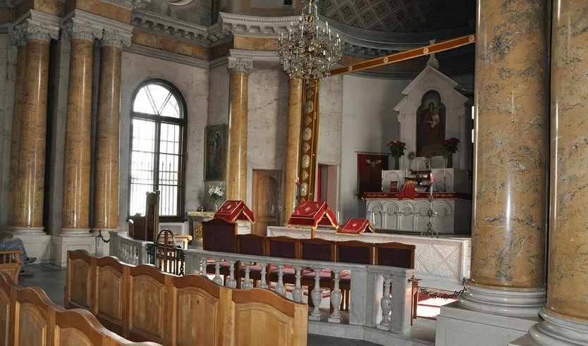 Бирюзовая жемчужина Невского проспекта (Армянская церковь) – Пешеходные экскурсии