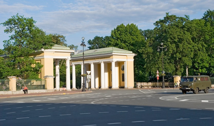 Смольный – очаг воспитания и милосердия