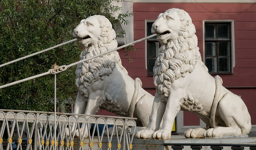 Львиный мост – пешеходные экскурсии от 780 рублей