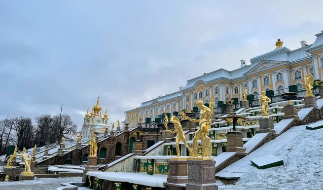 Рождественская феерия – сборные туры в Санкт-Петербург