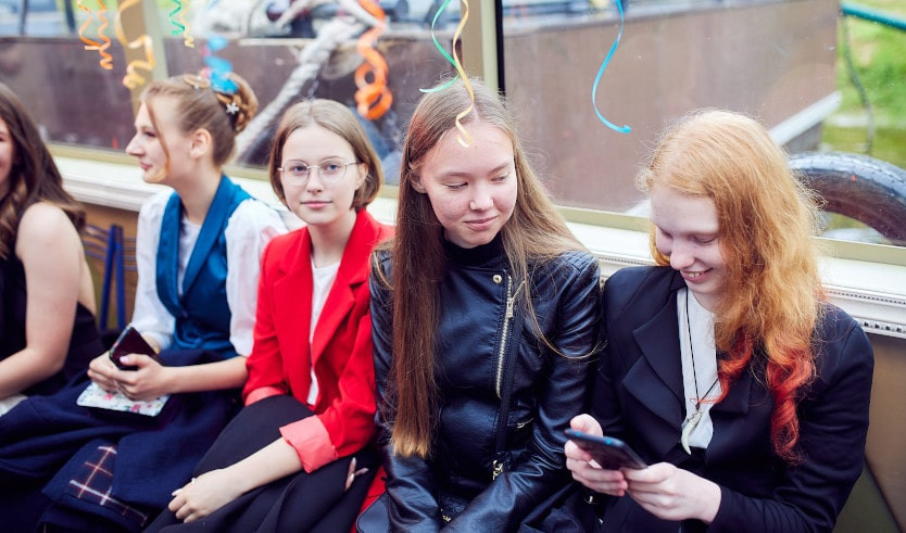 Выпускной на теплоходе (9 класс) — выпускные от 6650 рублей