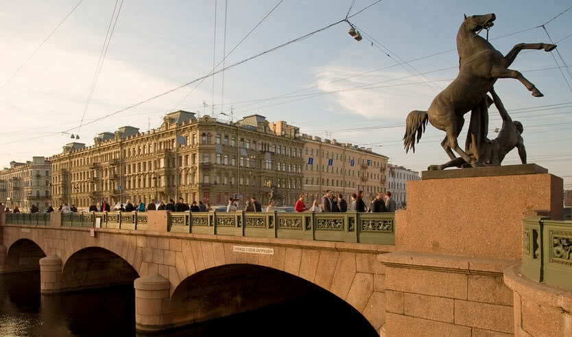 Аничков мост – квесты для школьников от 1030 рублей