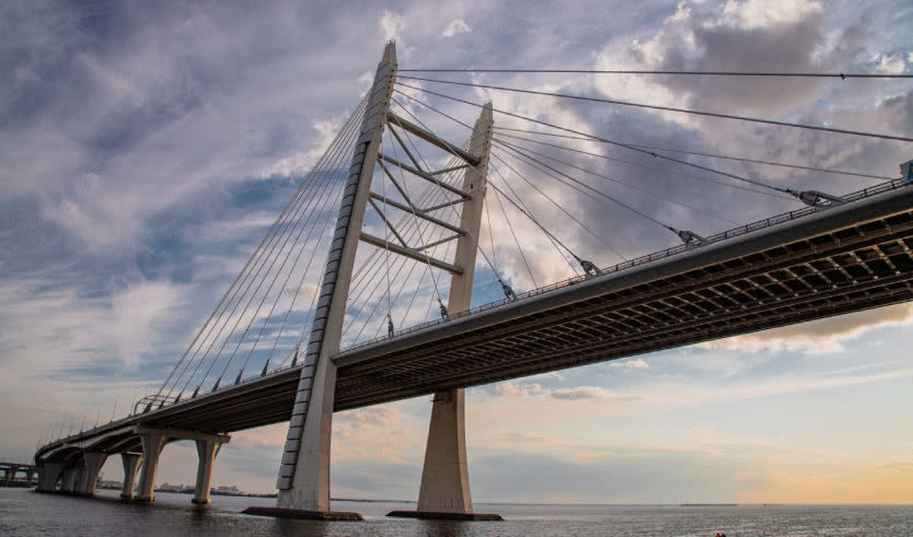 Вантовый мост – водные экскурсии по рекам и каналам от 600 рублей