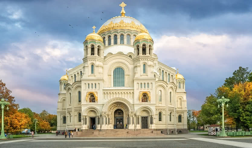 Многоликий Петербург (май-август) – туры в Санкт-Петербург от 13000 рублей