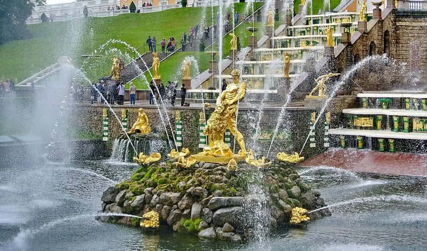 Фонтан «Самсон» – Сборные туры в Санкт-Петербург от 11500 рублей