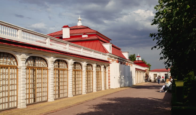 Петергоф — экскурсия для школьников от 27300 рублей