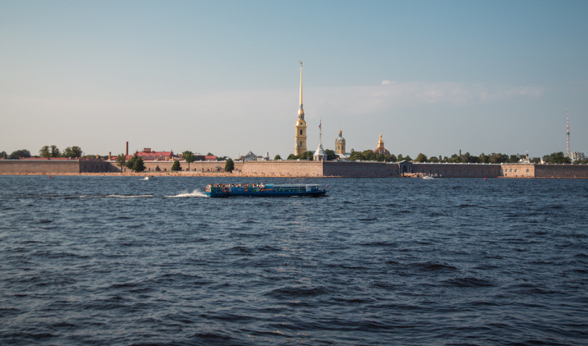 Петропавловская крепость – водные экскурсии по рекам и каналам