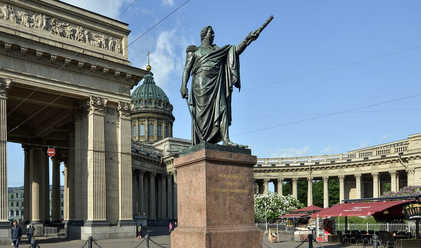 Казанский собор: храм-музей Отечественной войны 1812 года – Пешеходные экскурсии