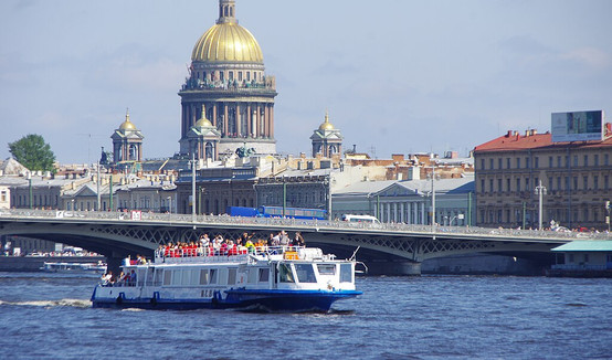 Когда заканчивается навигация в Петербурге в 2025 году