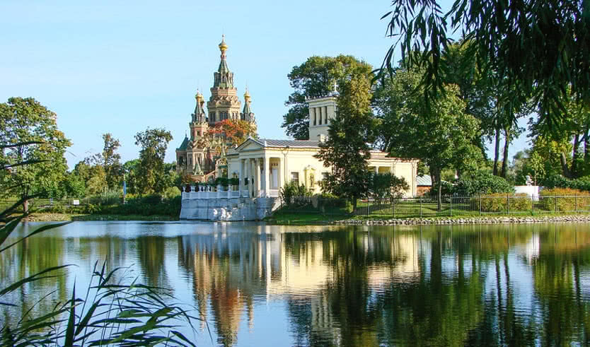 Новый Петергоф – Пешеходные экскурсии