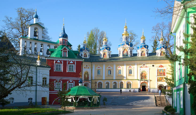 Псков, Изборск, Печоры (для школьных групп) – туры для школьников от 4700 рублей 