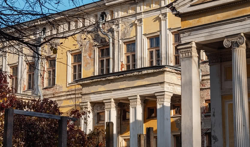 Еще одна прогулка от станции Университет до дачи семьи Бенуа (для групп) – пешеходные экскурсии от 380 рублей