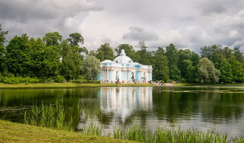 Павильон Грот – сборные туры в Санкт-Петербург от 18930 рублей