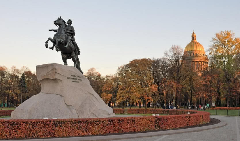 Памятник «Медный всадник» – сборные туры в Санкт-Петербург от 11000 рублей