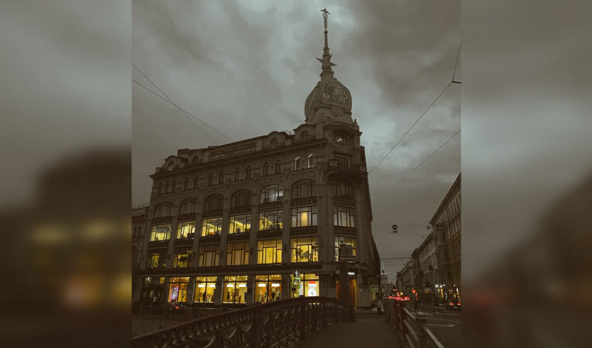 Петербург — европейская столица. Экскурсия по универмагу «У Красного моста» (для групп) – интерьерные экскурсии для организованных групп