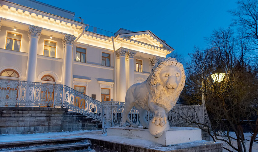 Лёд, рождённый в огне (Музей художественного стекла + стеклодувная мастерская) — Музеи