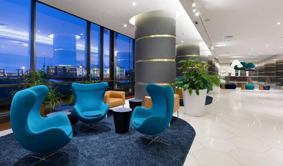 Отель Санкт-Петербург – холл