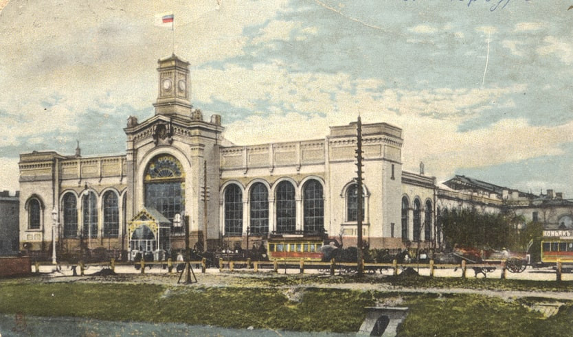 Варшавский вокзал 1913 года – пешеходные экскурсии от 800 рублей