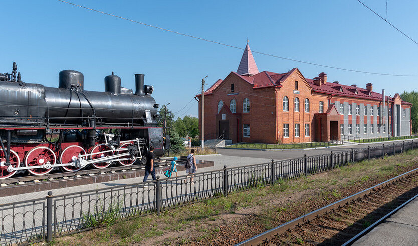 Битва за Ленинград: Дорога Жизни, Дорога Победы — Автобусные загородные