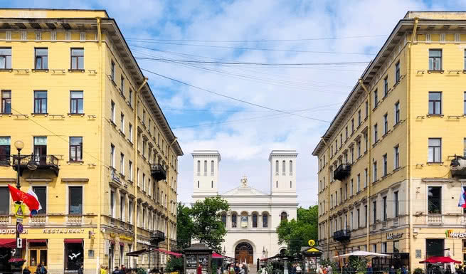 Невский проспект. Часть 2. С посещением музея-фотосалона Карла Буллы (для групп) – пешеходные экскурсии для заказных групп от 385 рублей