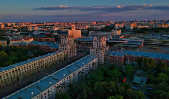 Беларусь, 3 дня: Минск, Хатынь, Мир, Брест – туры для школьников от 8850 рублей