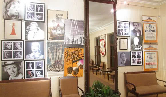 Выставка, посвященная театральной династии Фрейндлих – интерьерные экскурсии от 900 рублей