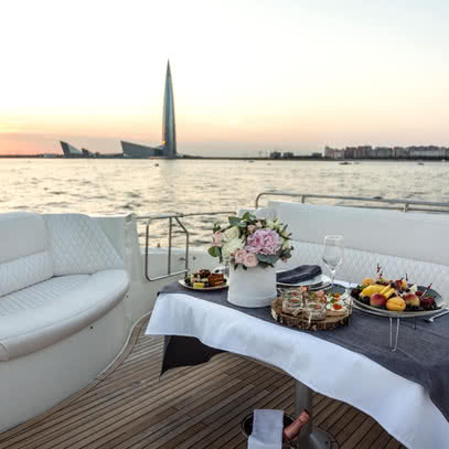 Аренда катера с капитаном 2025 - туроператор 