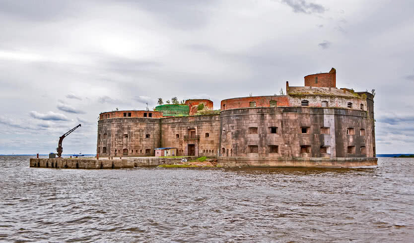 Форты Кронштадта (Форт Константин) и музей маяков — Автобусные загородные