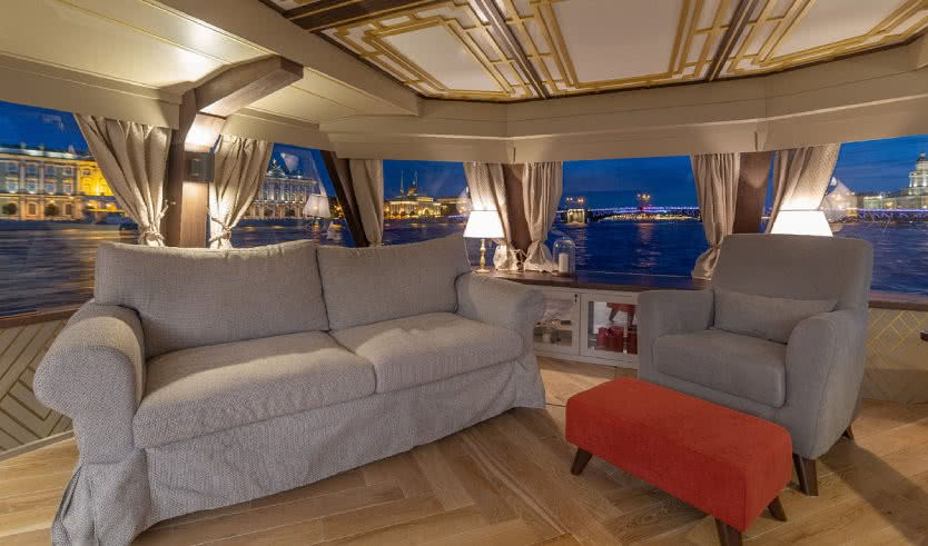 Теплоход «Амели» – аренда теплохода от 29000 рублей