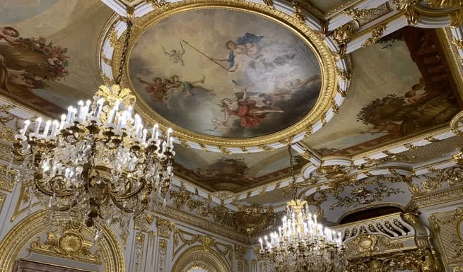 Белый зал – дворцы и особняки от 2000 рублей 