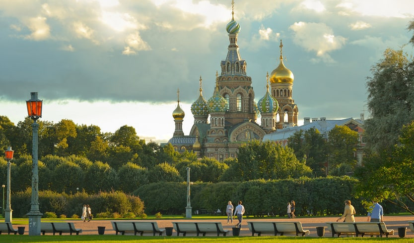 Вокруг Марсова поля –Пешеходные экскурсии от 600 рублей