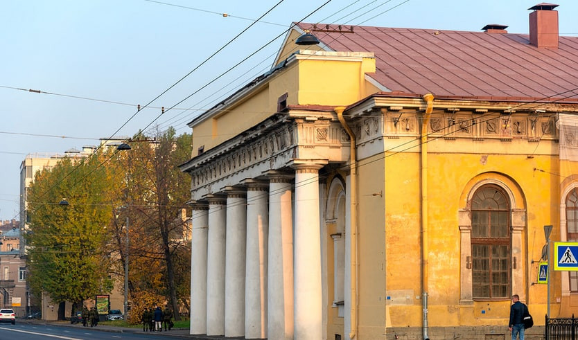 По Ждановской улице на Петровский остров – Пешеходные экскурсии от 600 рублей