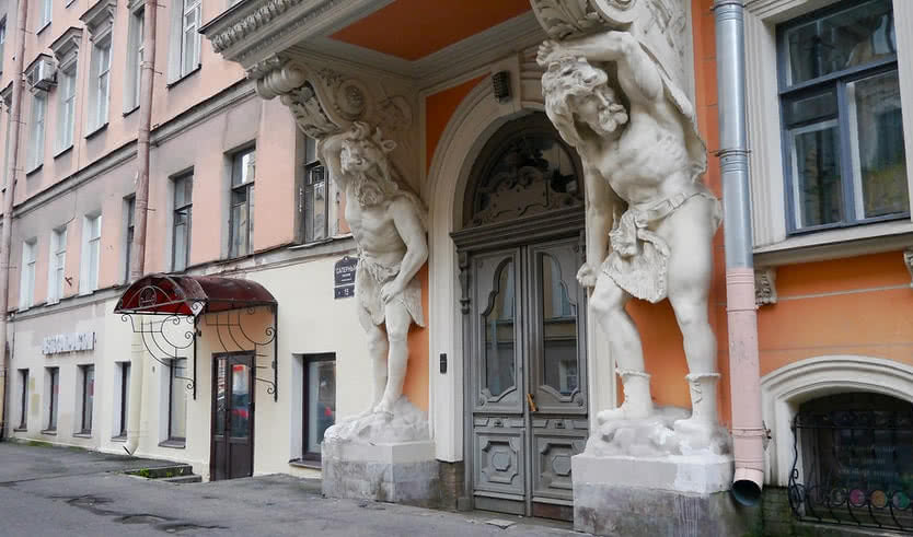 Доходный дом С. Ф. Англареса – пешеходные экскурсии