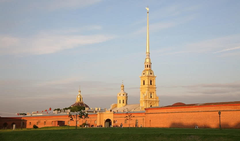 Петропавловская крепость на закате – квесты для школьников от 550 рублей