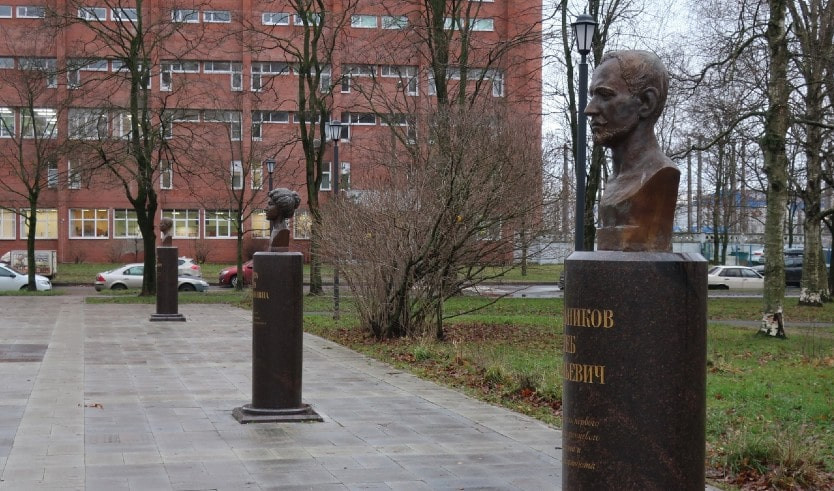 Многогранный Приморский район — автобусные экскурсии от 990 рублей