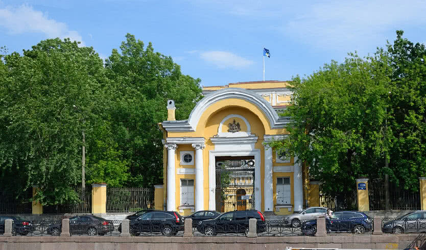 Университет им. А. И. Герцена (Дворец Разумовского) для групп — Интерьерные