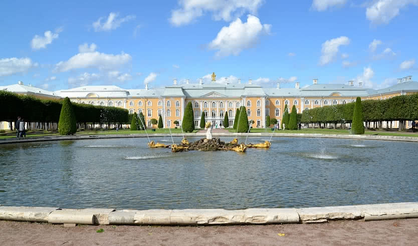VIP-экскурсия в Петергоф — ВИП-экскурсии от 36100 рублей